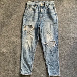 American Eagle Jeans Size 2 Curvy Mom Jean High Rise Destroyed Jeans